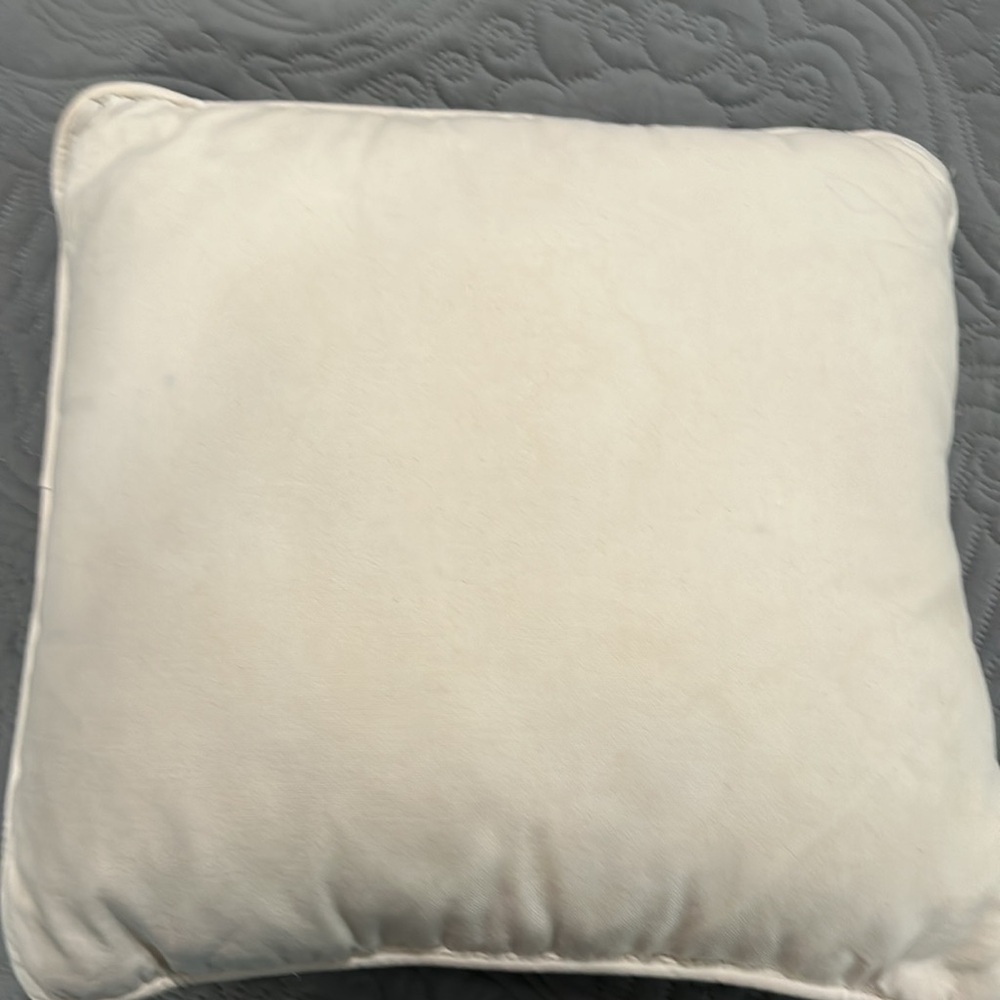 Bundle of 2 flowered pillows. Each is 16” squared - Picture 5 of 7